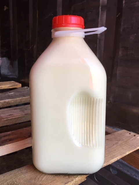 1/2 Gallon Raw Milk (Glass) - Dutch Meadows Farm