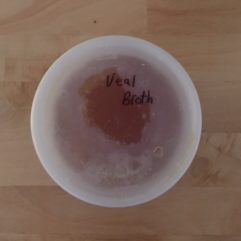 Veal Broth – PINT