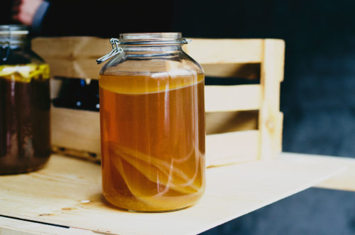 https://amosmillerorganicfarm.com/wp-content/uploads/2019/04/Batch-of-Kombucha-tea.jpg