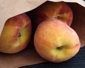 Fresh Peaches - per lb